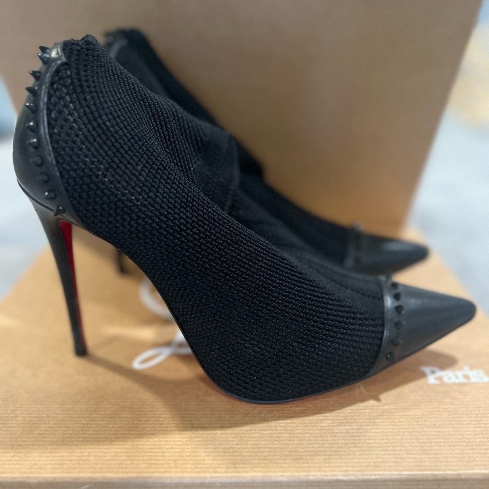 Christian Louboutin Dovi Dova